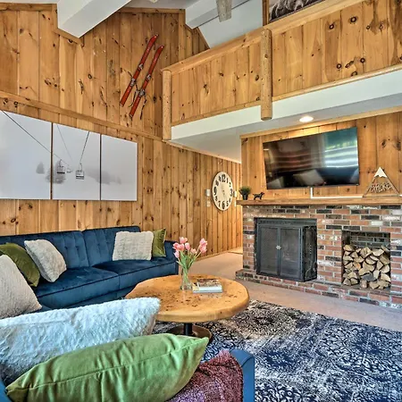 Relaxing Mountain Refuge 4 Miles To Mt Snow! Villa